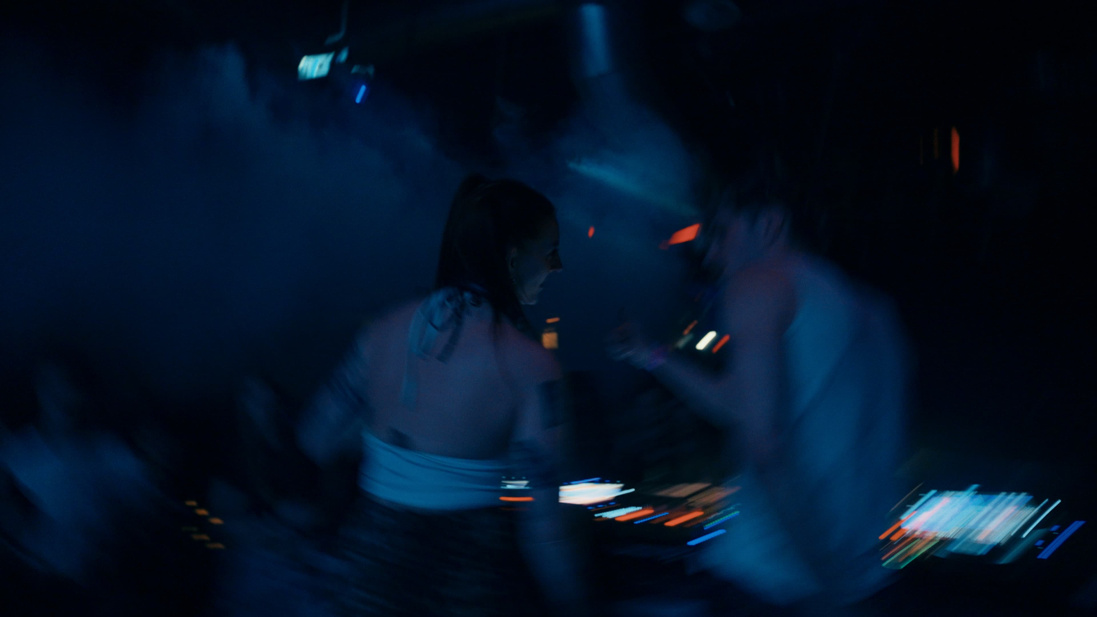 UNROMANTIC live — Photo 10